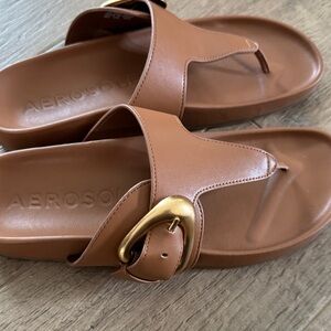 AEROSOLES Tan Sandals with Gold Buckle